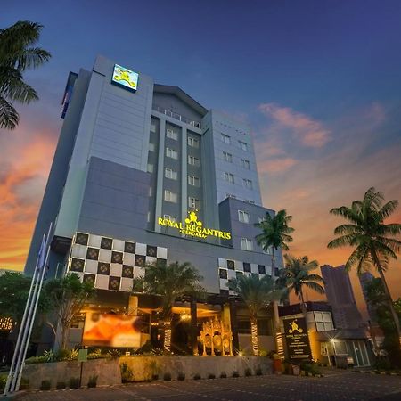 Royal Regantris Cendana Hotel Surabaya Eksteriør billede